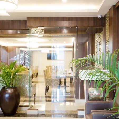 Ss Lumina Hotel Bangalore Exterior photo