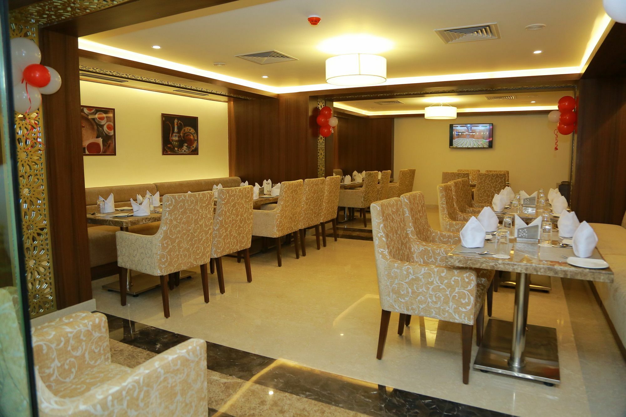 Ss Lumina Hotel Bangalore Exterior photo