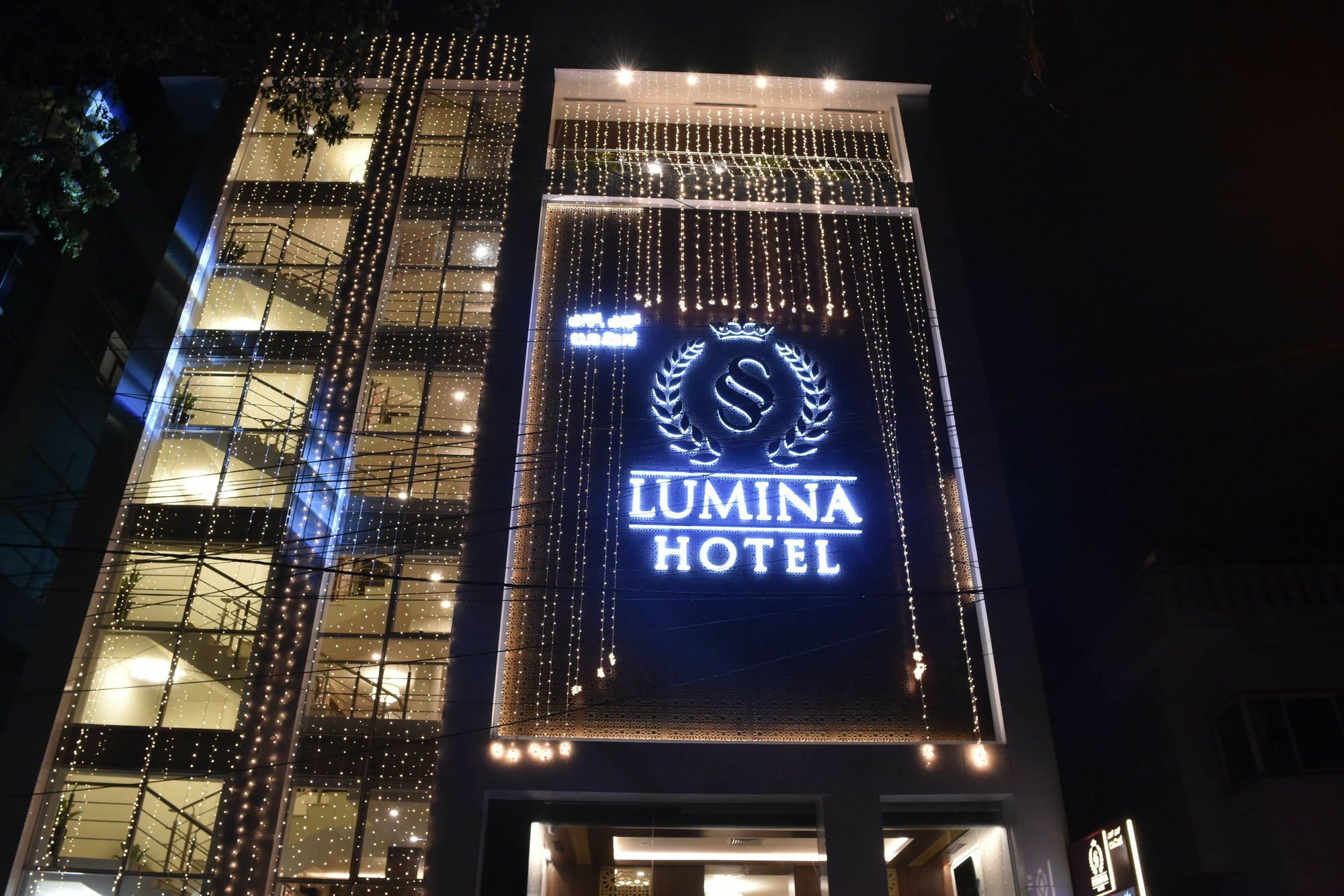 Ss Lumina Hotel Bangalore Exterior photo