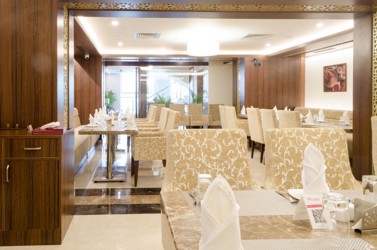 Ss Lumina Hotel Bangalore Exterior photo